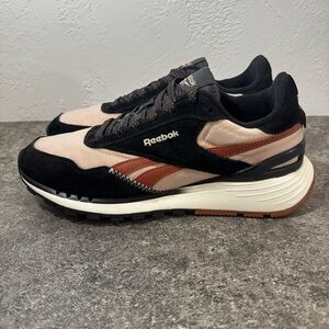 NWOT Reebok Classic Nylon & Suede Sneakers 8 style# FFC0092145